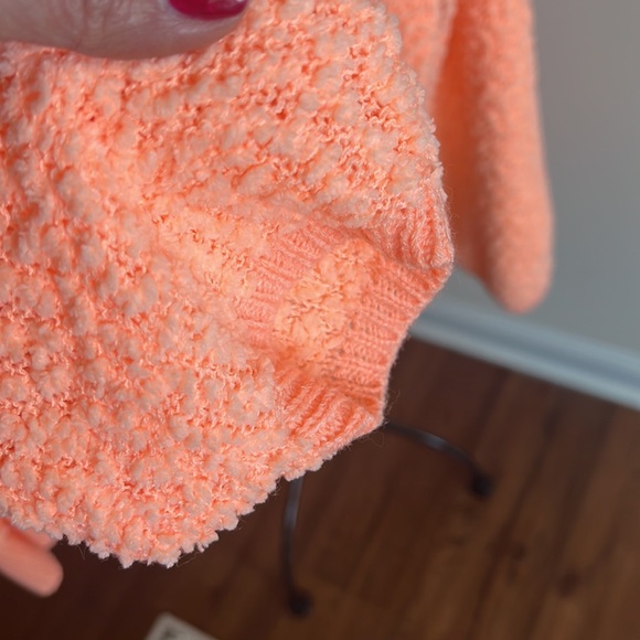 Women’s Love + Joy Lightweight Sweater 1X - Picture 4 of 5